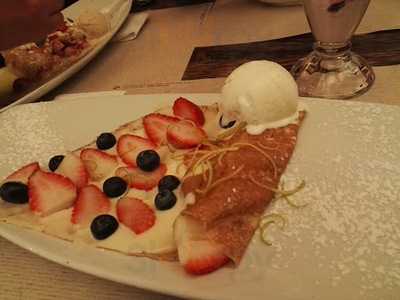 Crepes & Waffles