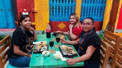 Zona U Delicious Food