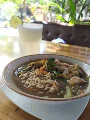 Sushi Green Wok & Teppan