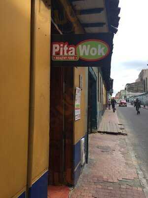 Pita Wok