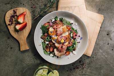 Bowls & Brunch Food Bar