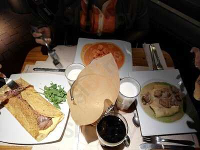 Crepes & Waffles La Esperanza