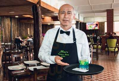 Jhon's Restaurante Bar