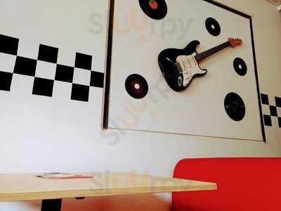 Go, Johnny Go! Cafe Lounge