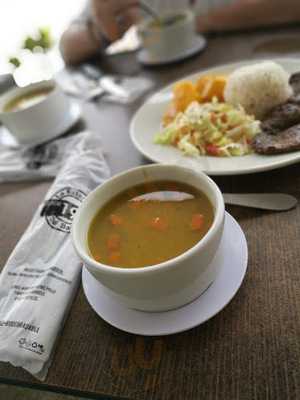 La Estacion Del Barril