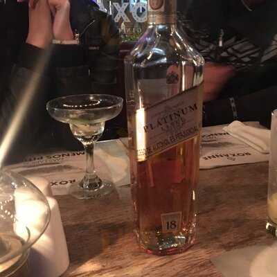 Roxanne Gin Bar And Food