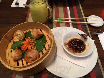 Teriyaki Sushi Bar Gran Estación