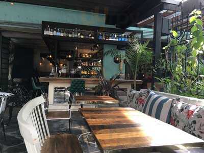 Candelaria Charcuteria & Bar