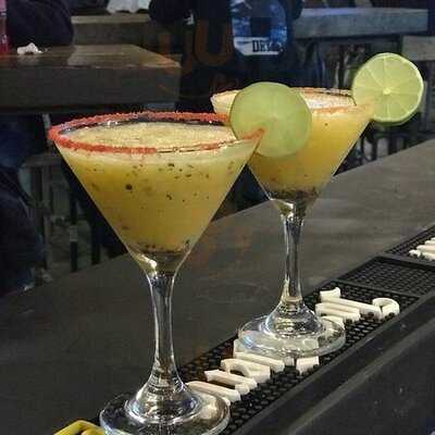 Juanita Food & Drinks