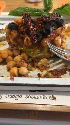 Caballete & Berenjena Vegan Food