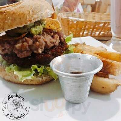 Caballete & Berenjena Vegan Food