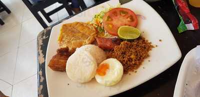 Restaurante & Parrilla Los Gordos