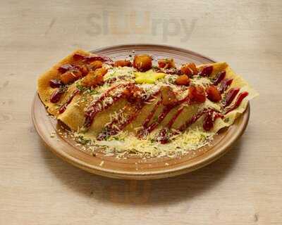 La Crepa Ice Rolls Crepes & Waffles