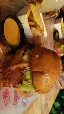 La Santísima Burger