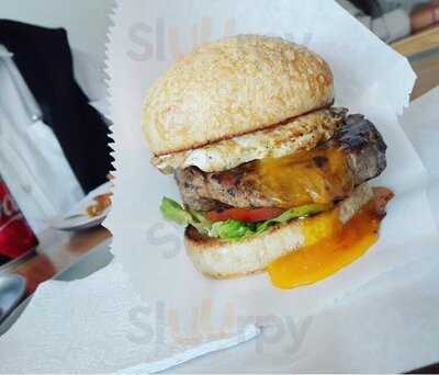 Guerrero, Compañía De Sándwiches