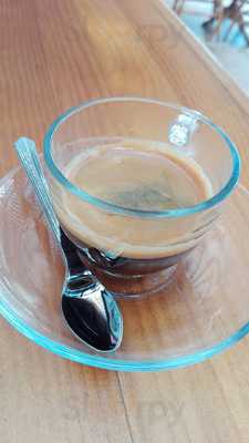 Cada Loco Con Su Tema