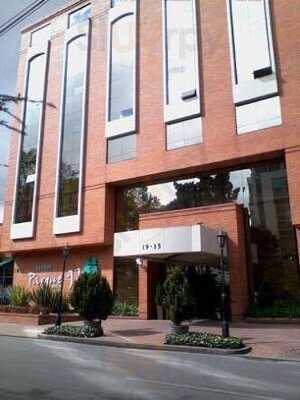 El Hotel Parque 97 Suites