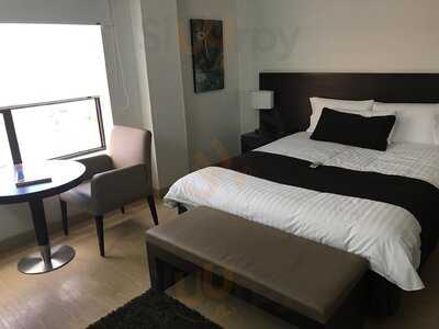 El Hotel Parque 97 Suites