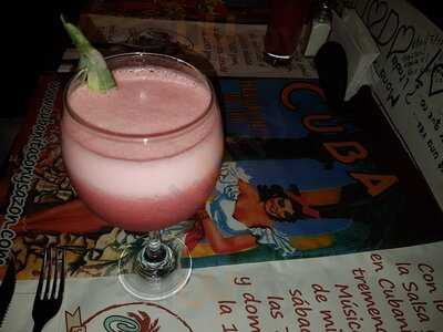 Cubanita Son Y Sazón