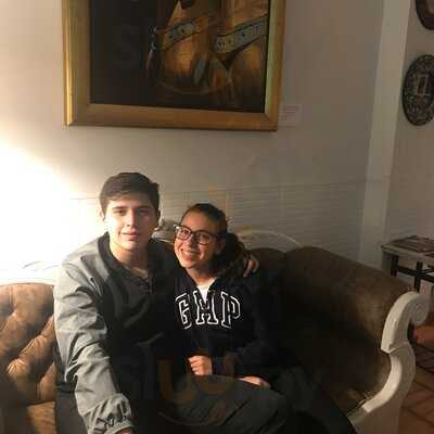 La Mafia Lima Restobar