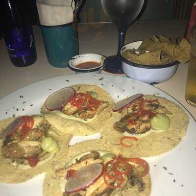 Ni Cortes Ni Pizarro