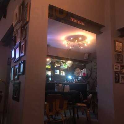 Sir Frank Hot Dog Joint