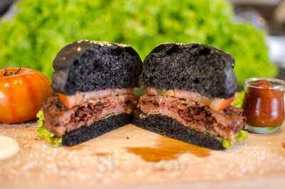 Fucking Delicious Burger