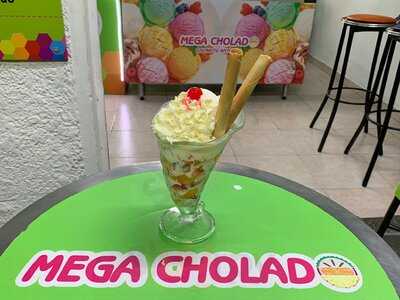 Mega Cholado