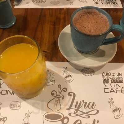 Lyra Cafe