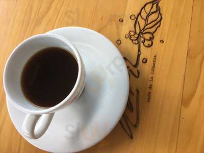 Abril Café De La Libreria