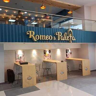Romeo Y Paleta