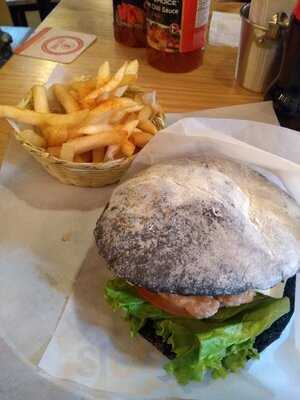 Artisanat Home Style Burguer And Craft Beer