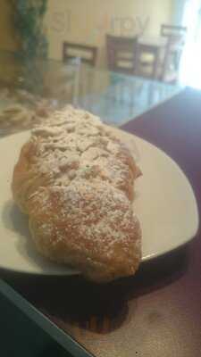 The Bakery Pasteleria Cafe