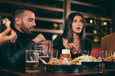 Beer Station Titan Plaza