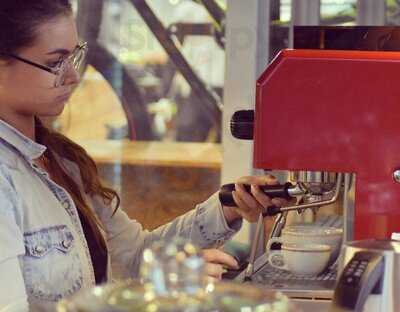 Entre Bielas Café Arte