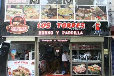 Los Torres Horno & Parrilla