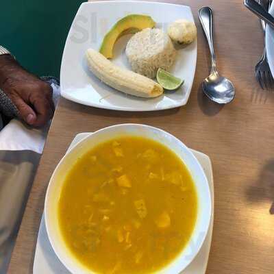 El Mondongo Y Mucho Más