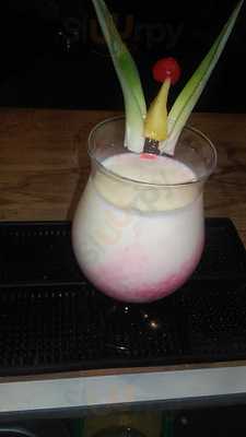 Monareta Food And Drinks