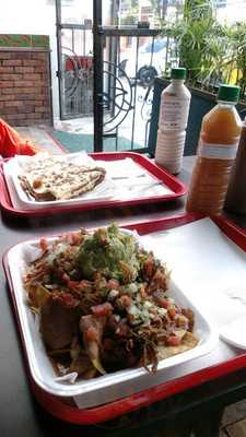 Sara's Sabor Mexicano