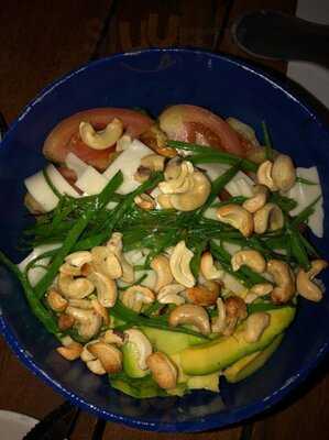 Media Res Steak House