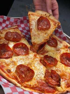 Il Vicino Pizza & Pasta