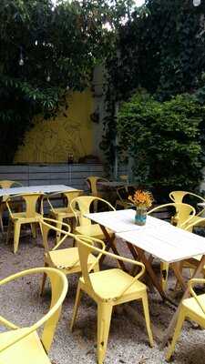 Fratelli Espresso Bar