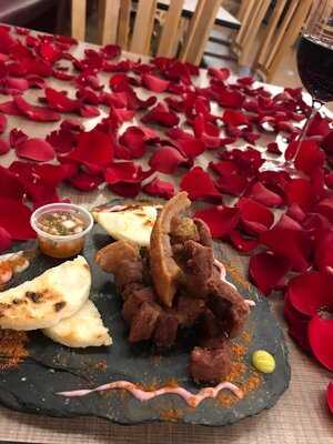 Red Angus Steak & Beer House