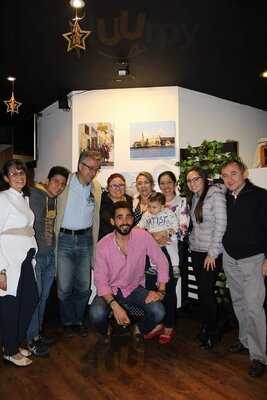 Lolo Coffee & Snacks