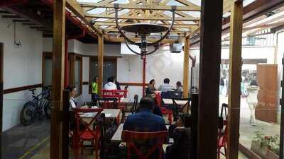 Photo 3