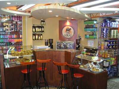 Cigarreria La Gran 13 Sas