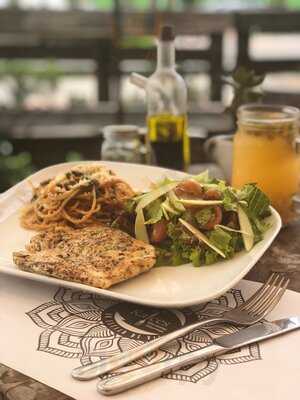 Raices Bienestar Gourmet