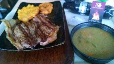 Super Hamburguesas L.c.