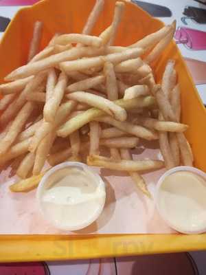 Sierra Nevada Burgers And Shakes