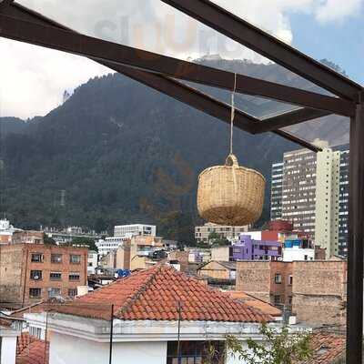 Restaurante Hostal Astromelia